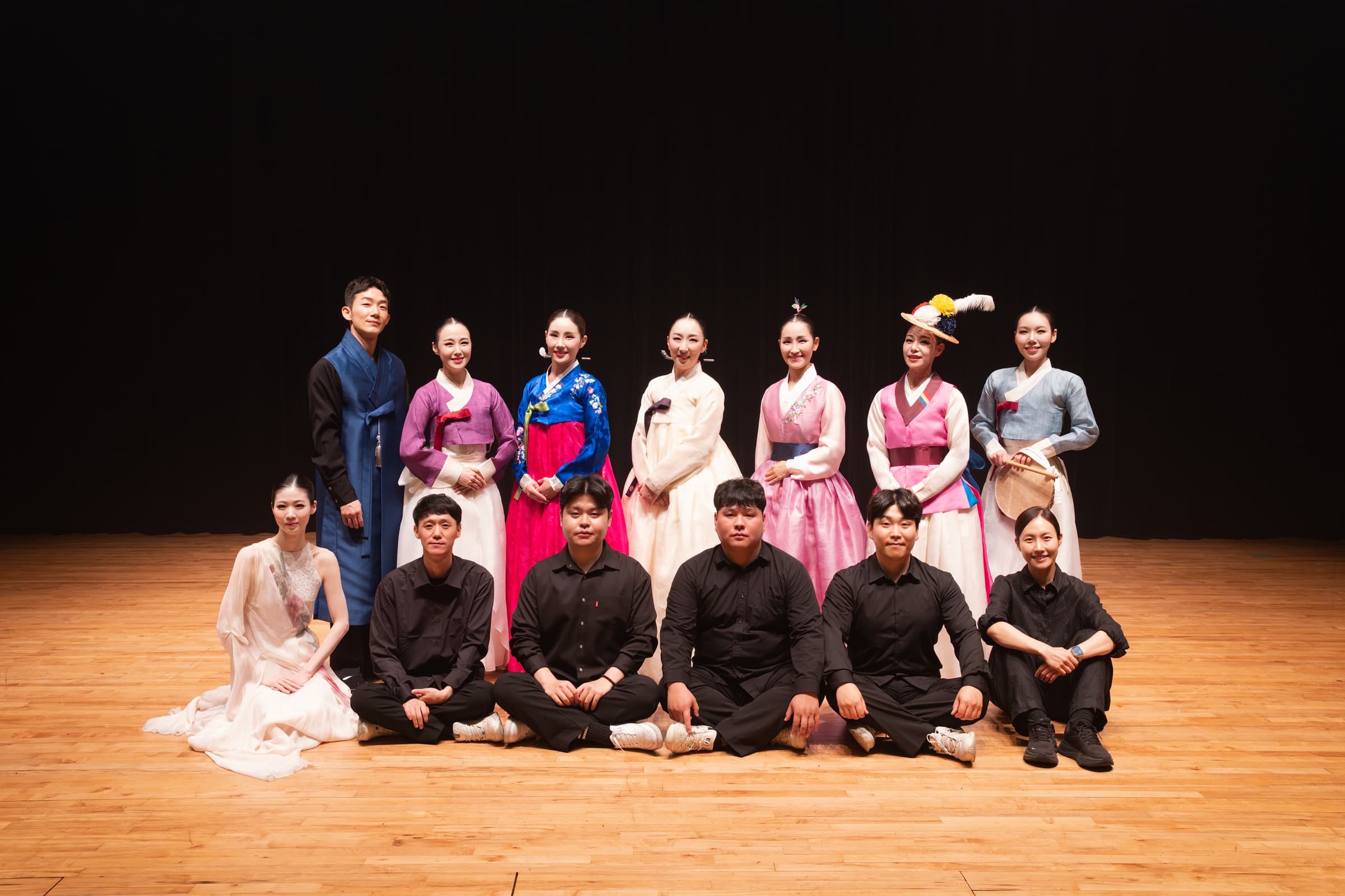 더무무 한국무용 공연 스케치 1